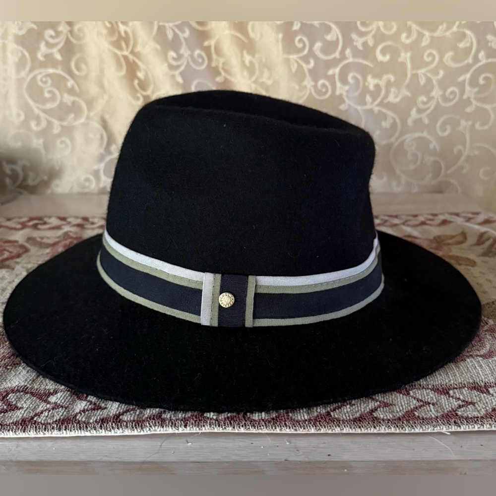 BCBG Generation Black Wool Ladies Fedora Hat One Size Flapper EUC